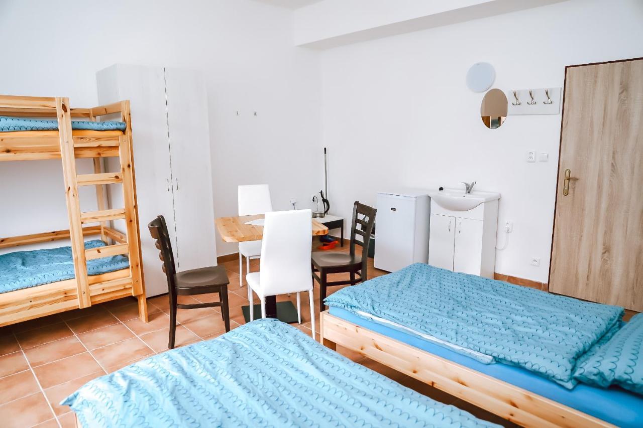 Chaty A Apartmany Hracholusky Kemp Kosatka Pnovany المظهر الخارجي الصورة